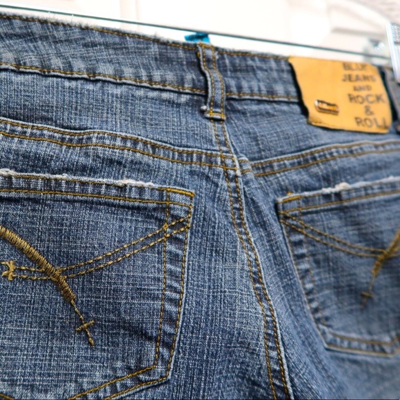 Y2K Dollhouse “You are beautiful” Denim Jeans Size 1/2 Mid-Rise Flared - Picture 9 of 9